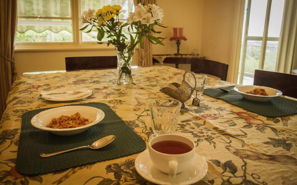 Billy Buttons Bed And Breakfast Emerald Oda fotoğraf